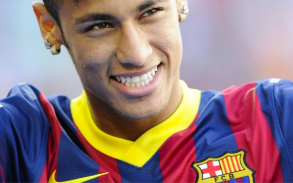 C罗晒与特朗普合照：感谢总统先生的邀请和热情欢迎