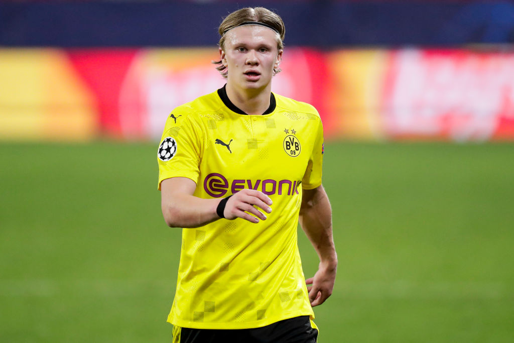 记者：申花携六外援出战广岛三箭，李可因伤未随队前往