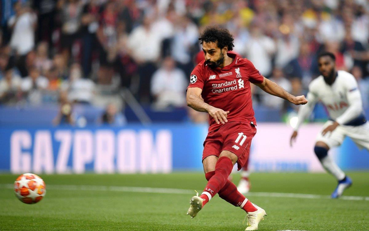 成都战亚冠领头羊，轮到刘殿座首发，蒯纪闻若集训海港难摆脱垫底