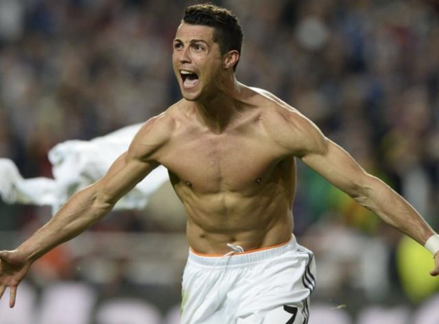 国际足联确认：2026年世界杯引进NFL规则，上下半场变四节制