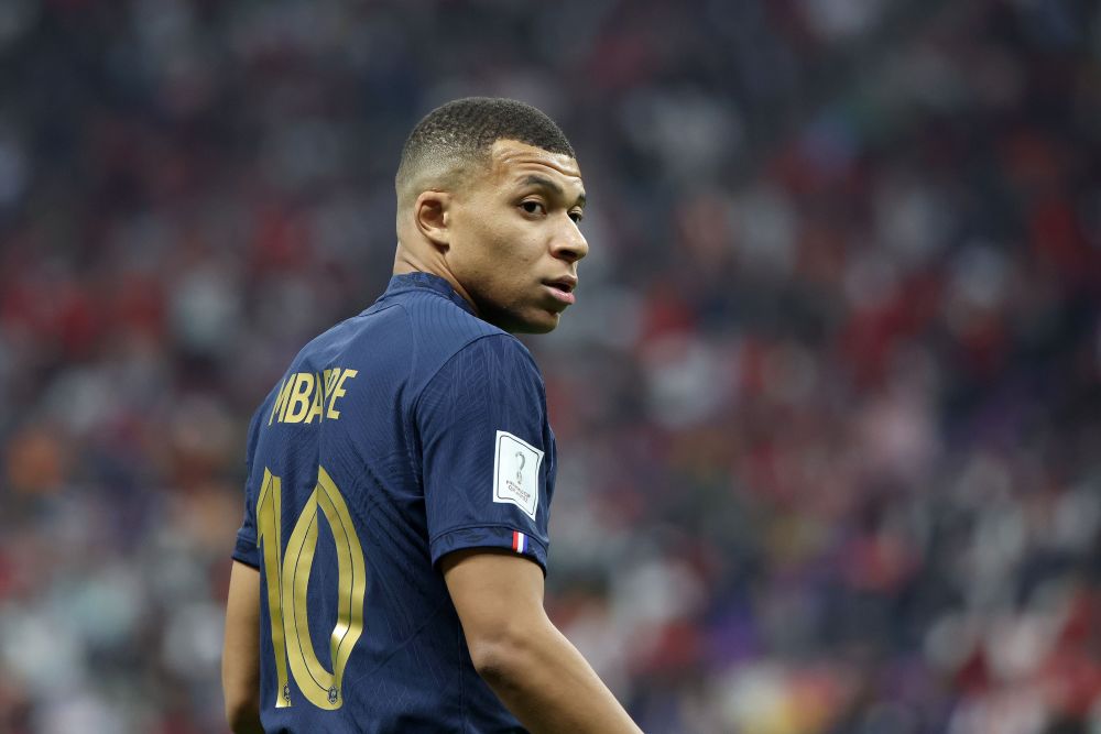 比萨vs拉齐奥 卡利亚里vs萨索洛