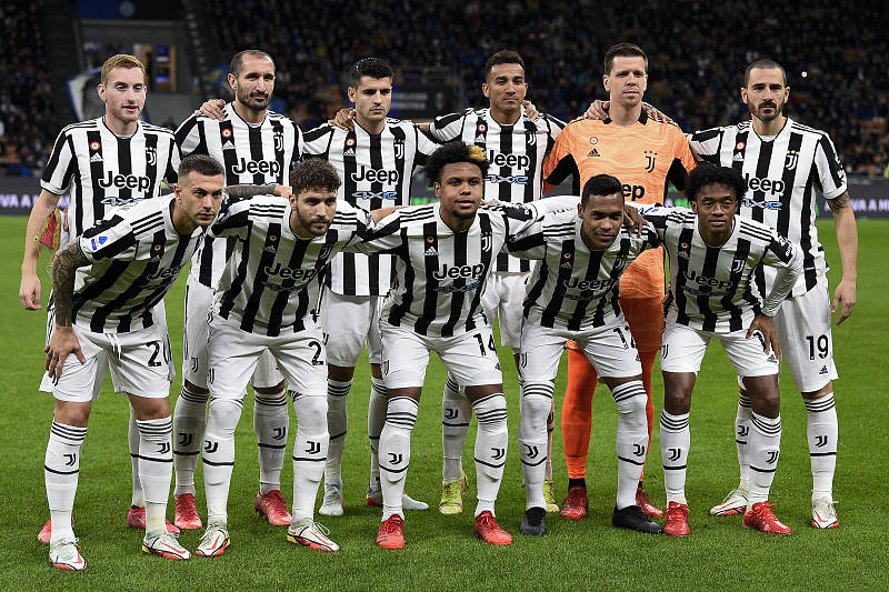 皮克：巴萨是所有冠军的有力竞争者，包括欧冠冠军